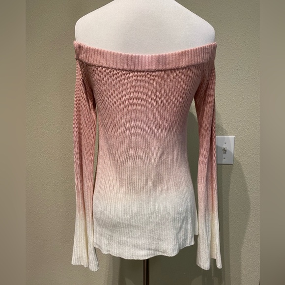 Pink white gradation Off the shoulder knit Sz Small American Eagle outfitters AE - Picture 3 of 6